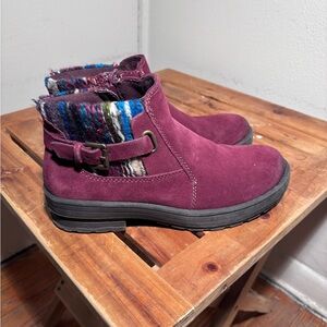 Earth Origins Tate Suede Ankle Boots